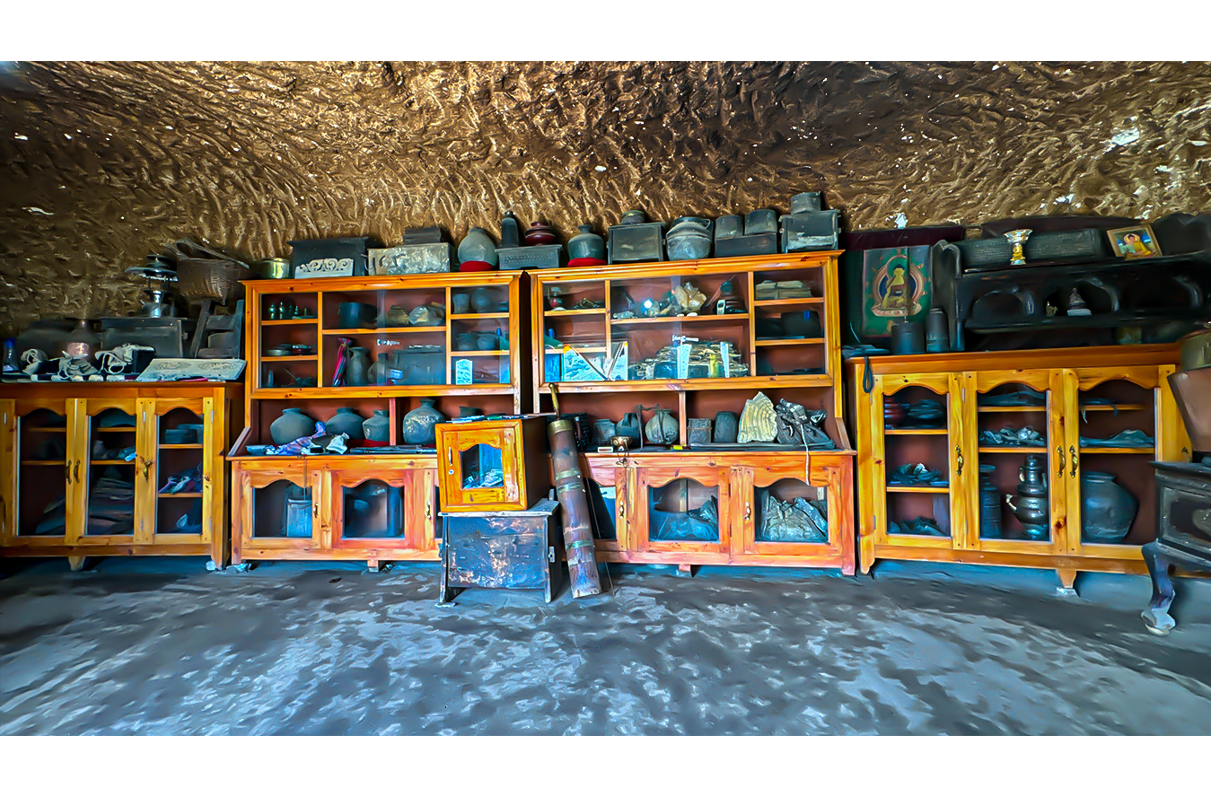UPPER MUSTANG TREK